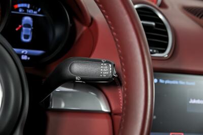 2023 Porsche 718 Cayman GTS 4.0   - Photo 30 - Joliet, IL 60435