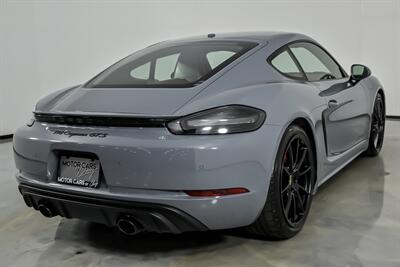 2023 Porsche 718 Cayman GTS 4.0   - Photo 12 - Joliet, IL 60435