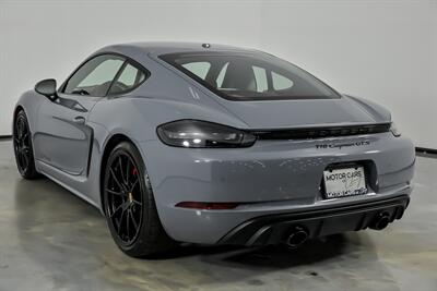 2023 Porsche 718 Cayman GTS 4.0   - Photo 10 - Joliet, IL 60435
