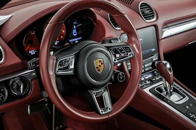 2023 Porsche 718 Cayman GTS 4.0   - Photo 23 - Joliet, IL 60435