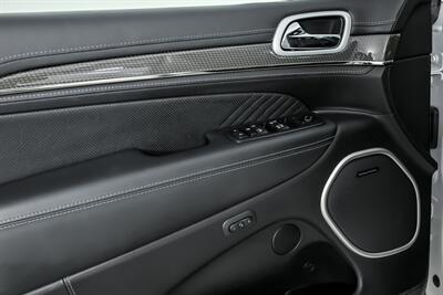 2018 Jeep Grand Cherokee Trackhawk - Photo 18 - Joliet, IL 60435