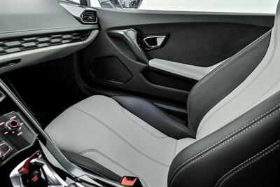 2015 Lamborghini Huracan LP 610-4 - Photo 41 - Joliet, IL 60435