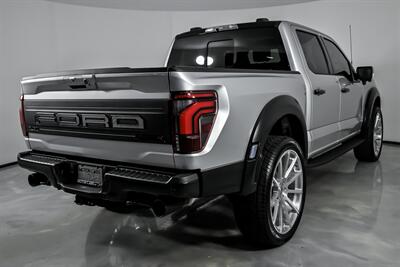 2025 Ford F-150 Raptor-$25K MODS-WRAPPED-WHEELS-SUBS!   - Photo 12 - Joliet, IL 60435
