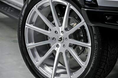 2025 Ford F-150 Raptor-$25K MODS-WRAPPED-WHEELS-SUBS!   - Photo 4 - Joliet, IL 60435