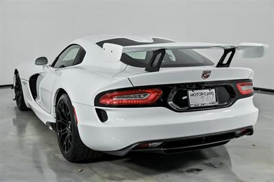 2016 Dodge Viper GTC   - Photo 10 - Joliet, IL 60435