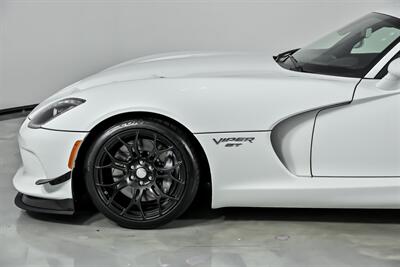 2016 Dodge Viper GTC   - Photo 7 - Joliet, IL 60435