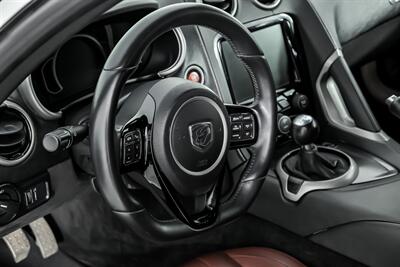 2016 Dodge Viper GTC   - Photo 22 - Joliet, IL 60435