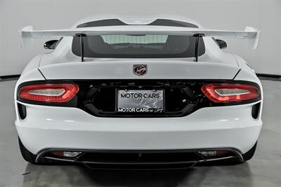 2016 Dodge Viper GTC   - Photo 11 - Joliet, IL 60435