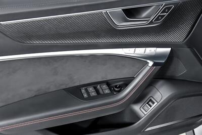 2021 Audi RS 6 Avant 4.0T quattro Avant   - Photo 18 - Joliet, IL 60435