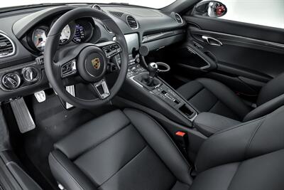 2025 Porsche 718 Boxster GTS 4.0   - Photo 26 - Joliet, IL 60435