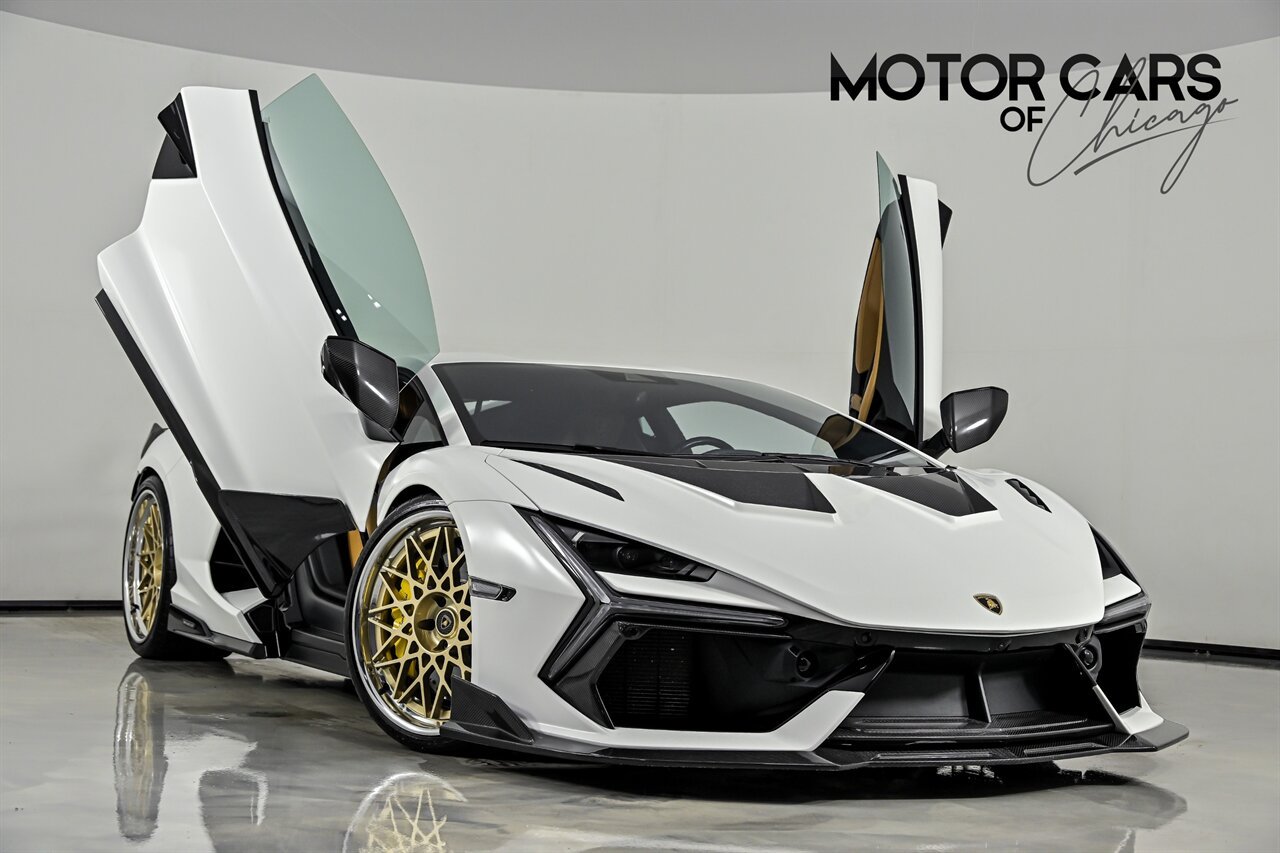 2024 Lamborghini Revuelto