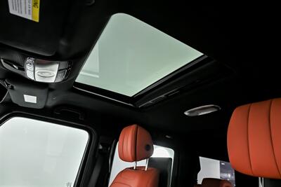 2025 Mercedes-Benz AMG G 63   - Photo 24 - Joliet, IL 60435