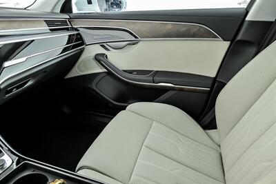 2023 Audi A8 L quattro 55 TFSI-HUGE $102K MSRP-LOADED!   - Photo 41 - Joliet, IL 60435