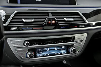 2022 BMW 740i   - Photo 37 - Joliet, IL 60435