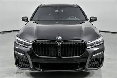 2022 BMW 740i   - Photo 5 - Joliet, IL 60435