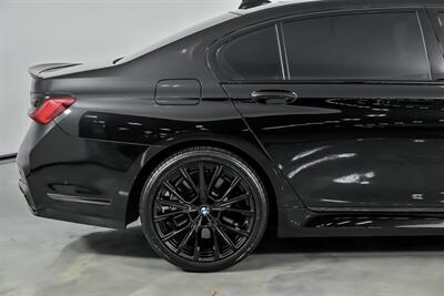 2022 BMW 740i   - Photo 13 - Joliet, IL 60435