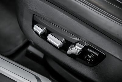 2022 BMW 740i   - Photo 27 - Joliet, IL 60435