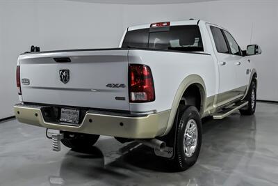 2012 RAM 3500 Laramie Longhorn   - Photo 12 - Joliet, IL 60435