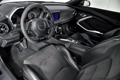2019 Chevrolet Camaro ZL1 - Photo 21 - Joliet, IL 60435