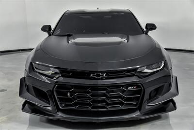 2019 Chevrolet Camaro ZL1 - Photo 5 - Joliet, IL 60435