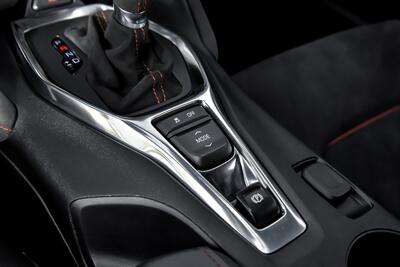 2019 Chevrolet Camaro ZL1 - Photo 37 - Joliet, IL 60435