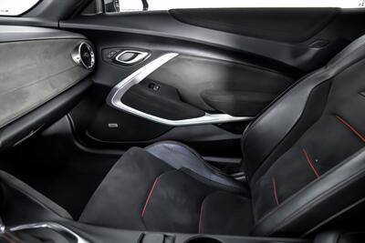 2019 Chevrolet Camaro ZL1 - Photo 38 - Joliet, IL 60435
