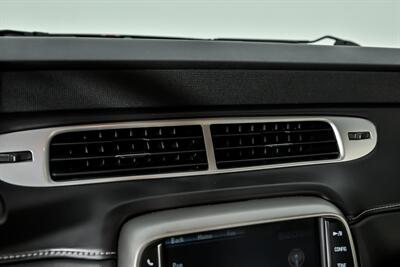 2013 Chevrolet Camaro SS   - Photo 24 - Joliet, IL 60435