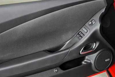 2013 Chevrolet Camaro SS   - Photo 12 - Joliet, IL 60435