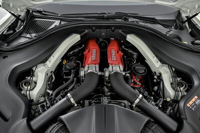 2023 Ferrari Roma -HUGE MSRP! - Photo 18 - Joliet, IL 60435