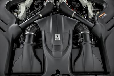 2023 Ferrari Roma -HUGE MSRP! - Photo 19 - Joliet, IL 60435
