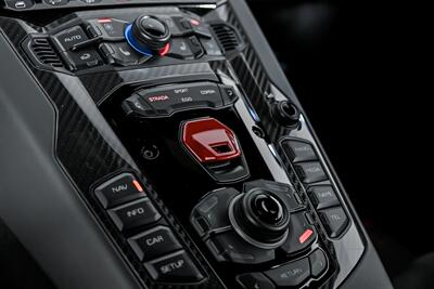 2021 Lamborghini Aventador LP 770-4 SVJ   - Photo 42 - Joliet, IL 60435