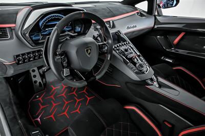 2021 Lamborghini Aventador LP 770-4 SVJ   - Photo 27 - Joliet, IL 60435
