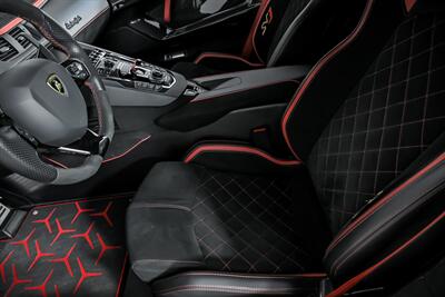 2021 Lamborghini Aventador LP 770-4 SVJ   - Photo 28 - Joliet, IL 60435
