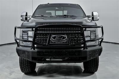2018 Ford F-250 Super Duty Platinum   - Photo 4 - Joliet, IL 60435