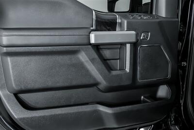 2018 Ford F-250 Super Duty Platinum   - Photo 17 - Joliet, IL 60435