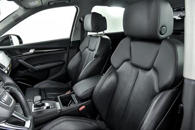2019 Audi Q5 quattro Premium Plus 45 T   - Photo 23 - Joliet, IL 60435
