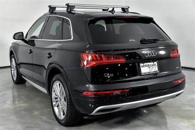2019 Audi Q5 quattro Premium Plus 45 T   - Photo 10 - Joliet, IL 60435