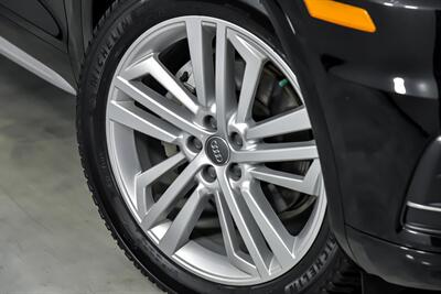 2019 Audi Q5 quattro Premium Plus 45 T   - Photo 4 - Joliet, IL 60435