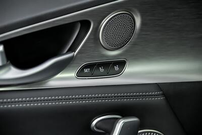 2022 Kia Stinger GT2   - Photo 19 - Joliet, IL 60435