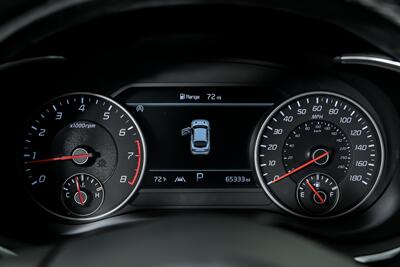 2022 Kia Stinger GT2   - Photo 27 - Joliet, IL 60435