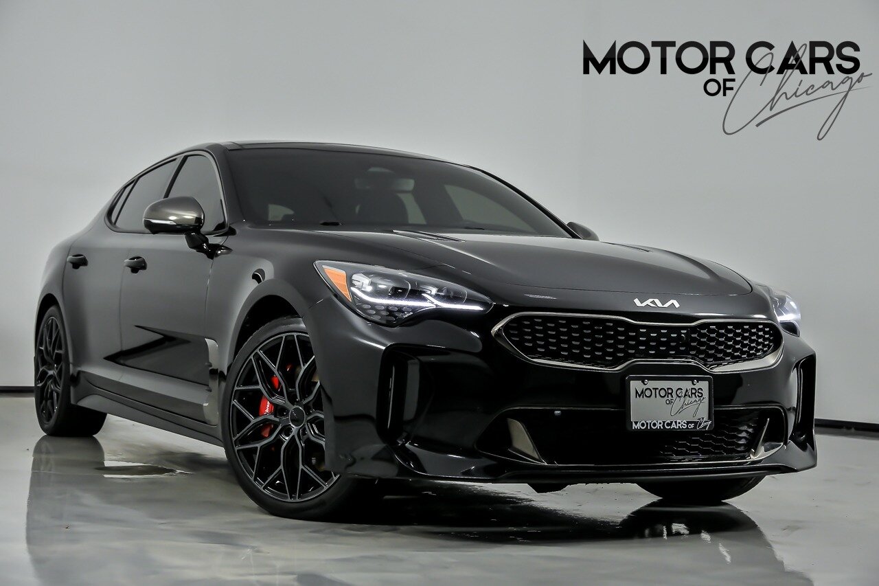 2022 Kia Stinger GT2   - Photo 1 - Joliet, IL 60435