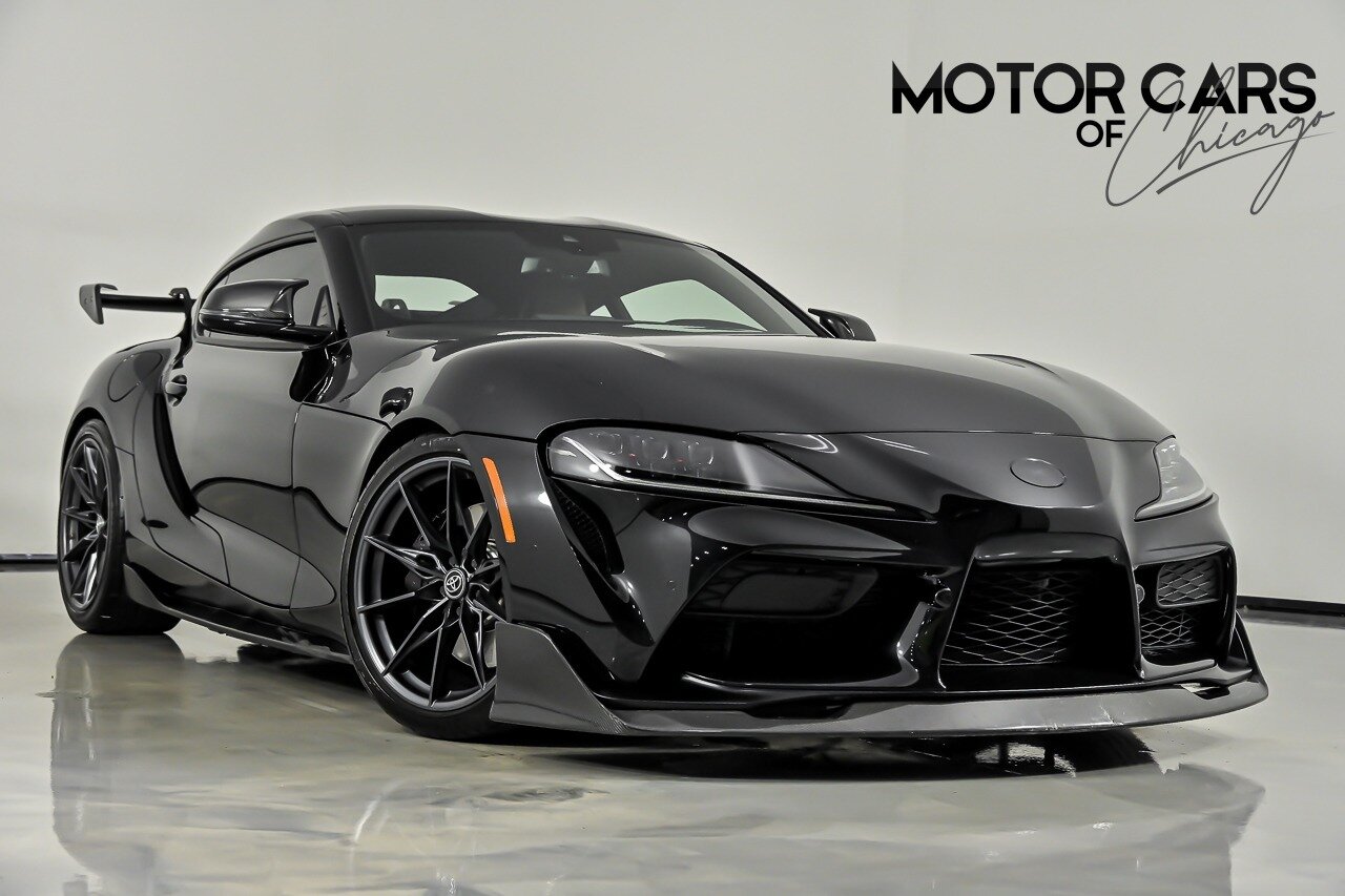 2026 Toyota Supra 3.0 Premium's photo