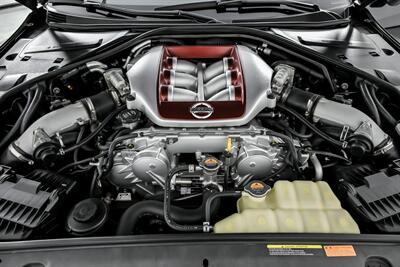 2012 Nissan GT-R Premium   - Photo 16 - Joliet, IL 60435
