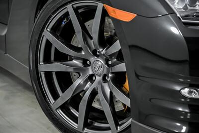 2012 Nissan GT-R Premium   - Photo 4 - Joliet, IL 60435