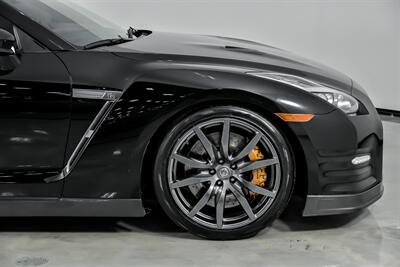 2012 Nissan GT-R Premium   - Photo 15 - Joliet, IL 60435