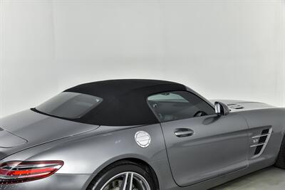 2012 Mercedes-Benz SLS AMG   - Photo 24 - Joliet, IL 60435