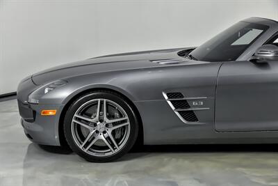 2012 Mercedes-Benz SLS AMG   - Photo 7 - Joliet, IL 60435