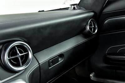 2012 Mercedes-Benz SLS AMG   - Photo 40 - Joliet, IL 60435
