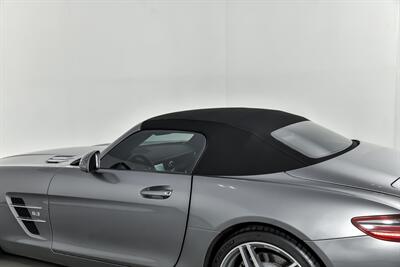 2012 Mercedes-Benz SLS AMG   - Photo 27 - Joliet, IL 60435