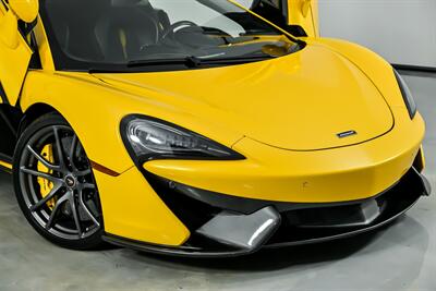 2017 McLaren 570S   - Photo 3 - Joliet, IL 60435